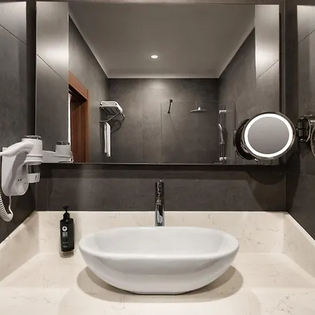 酒店 Ramada By Wyndham Karacabey