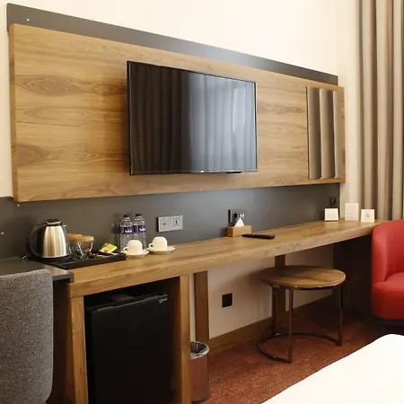 Ramada By Wyndham Karacabey Hotell 4*