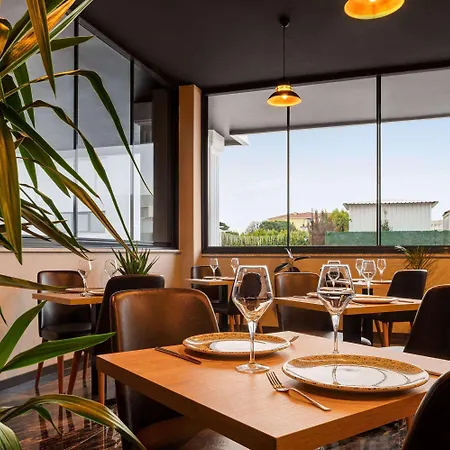 酒店 Ramada By Wyndham Karacabey 4*