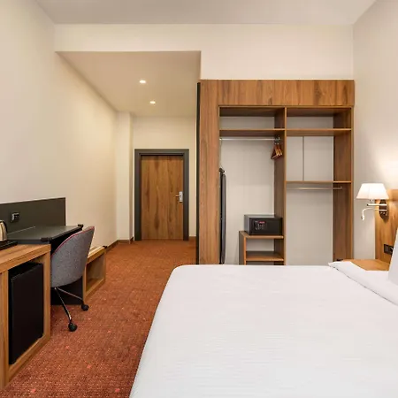 Ramada By Wyndham Karacabey