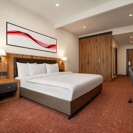 Ramada By Wyndham Karacabey Hotell 4*